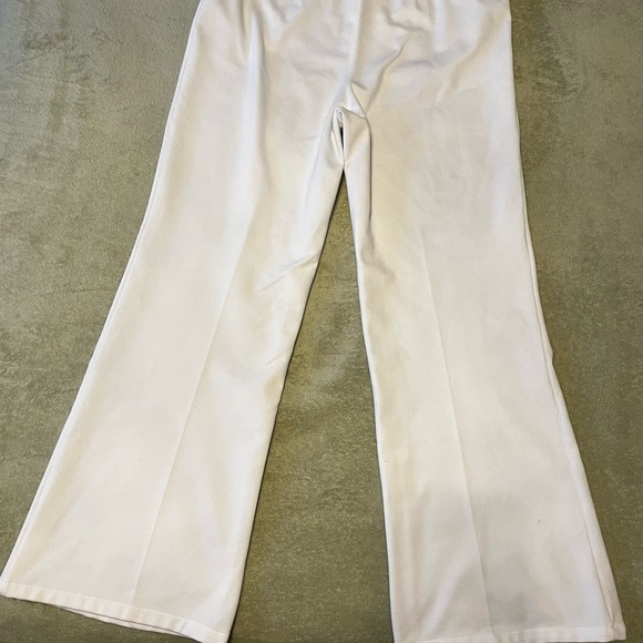 Colonel Sanders & Chicken Costume 🐓 - Picture 6 of 9